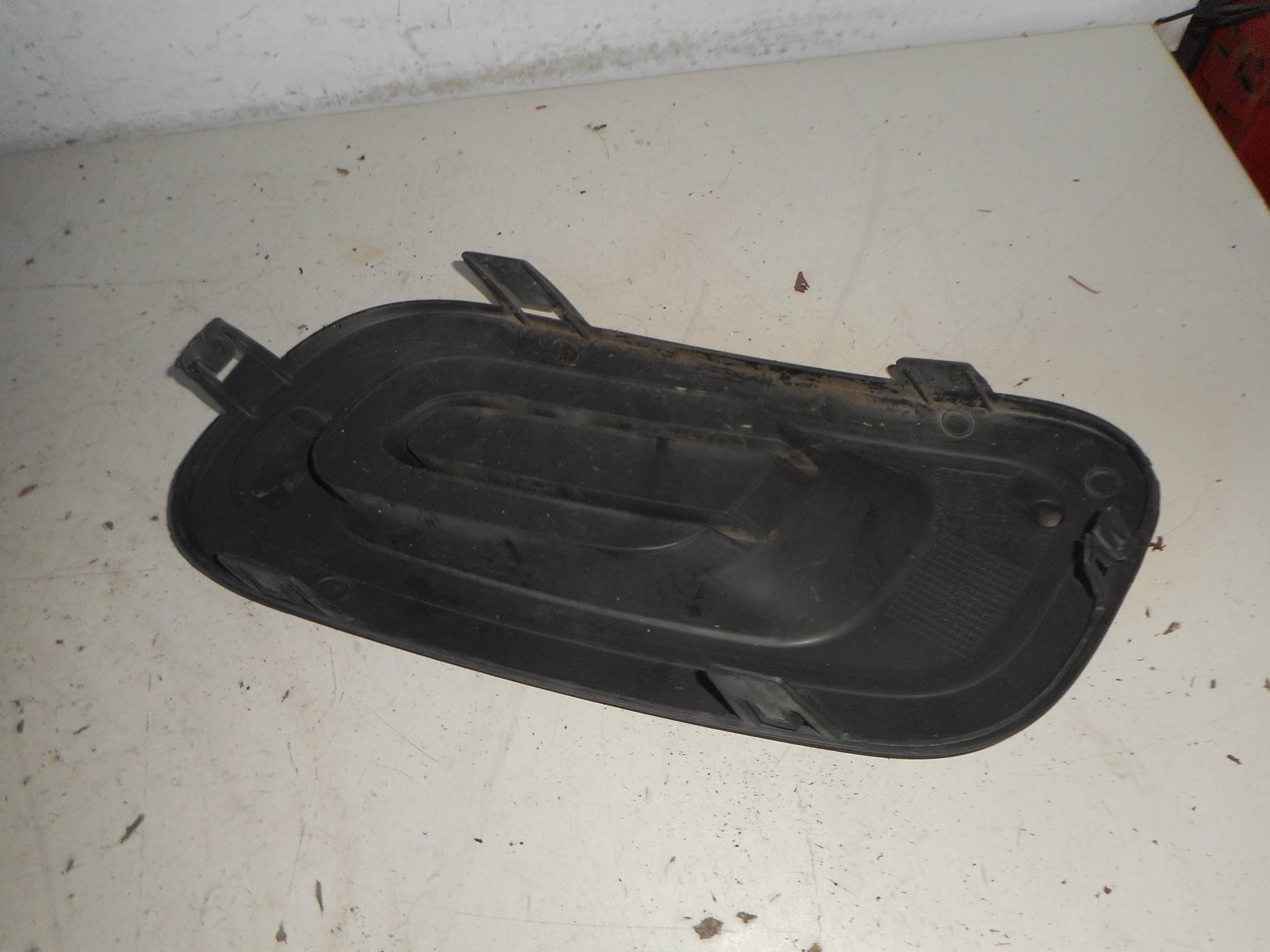 Griglia lat. paraurti ant.